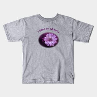 I love daisies Kids T-Shirt